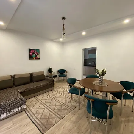 Holiday home Dim в карпатах Tukhlya
